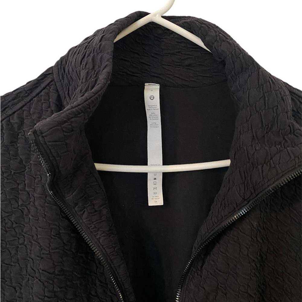 Lululemon zip-up - Picture 6 of 9